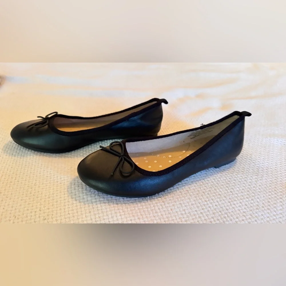 CAT & JACK Diana Girls Black Faux Leather Ballet Flats Kids Dress Shoes